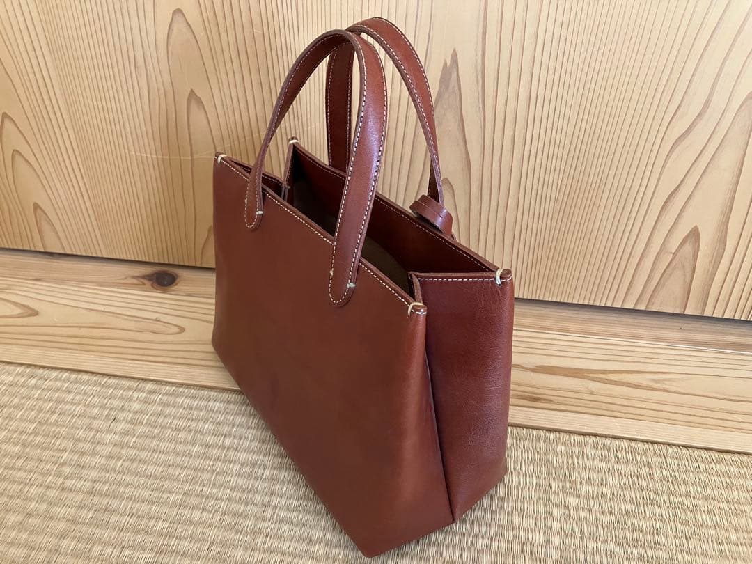 土屋鞄　ディアリオ　ハンディトート