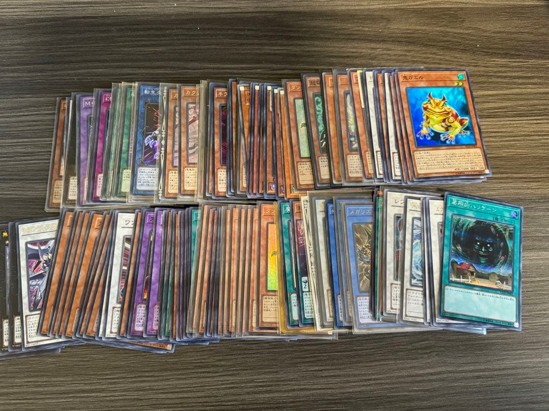 遊戯王　スーパーレア以上　約2200枚　引退品　プリズマ　25th レリーフ