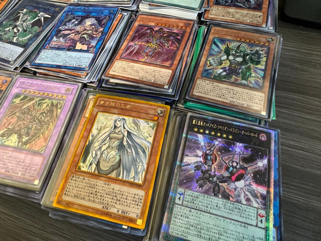 遊戯王　スーパーレア以上　約2200枚　引退品　プリズマ　25th レリーフ