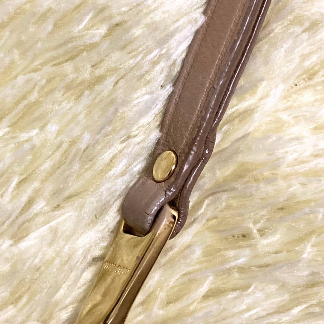 【美品】MIU MIU マテラッセ 折り財布 L字ファスナー ベージュピンク