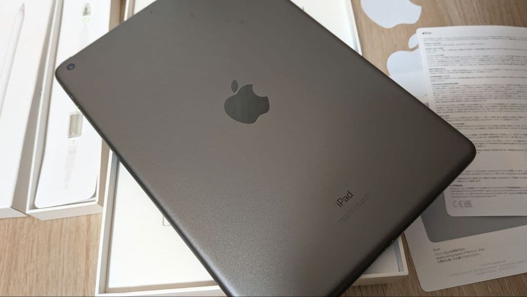 iPad 第9世代 256gb WiFiモデル Apple pencil付き iPad(第9世代)256GB WiFiモデル⁺Applepencil第1 小売 世代 iPad(第9