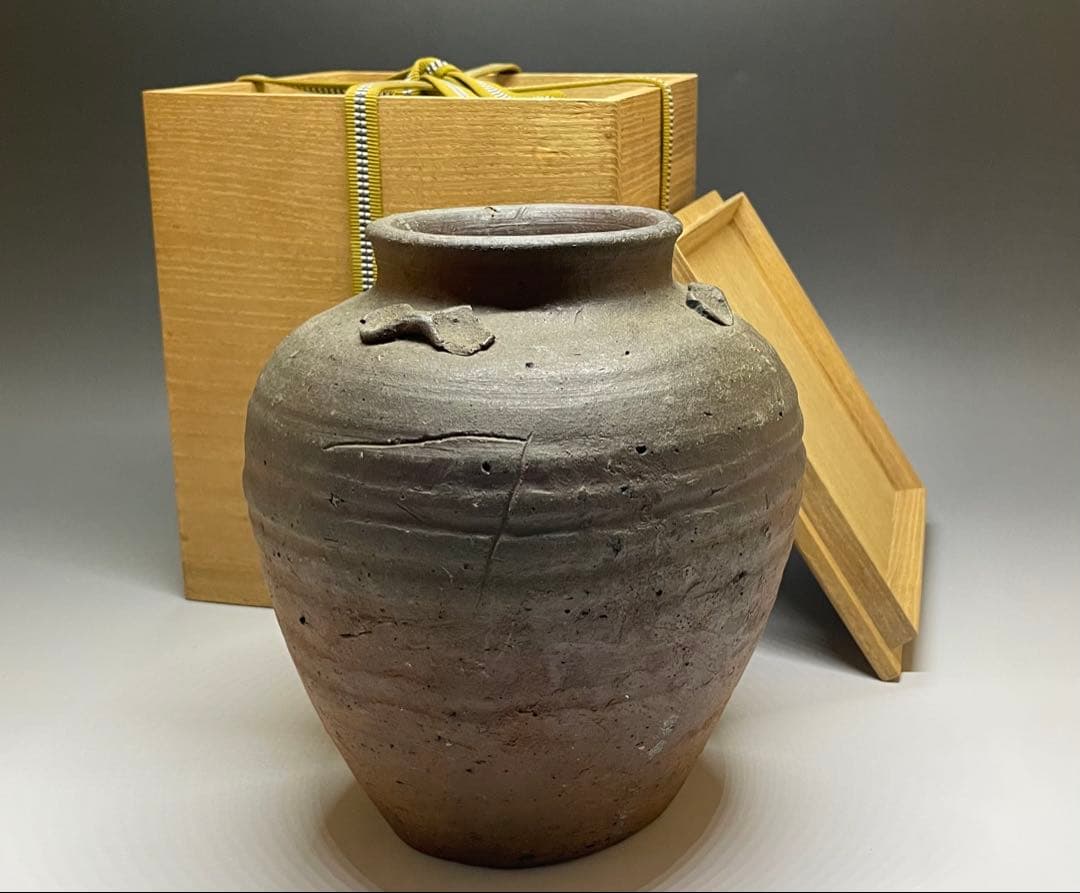 古備前 室町〜桃山時代 三耳壺 種壺 窯印有 箱付(四方桟盛蓋) y312