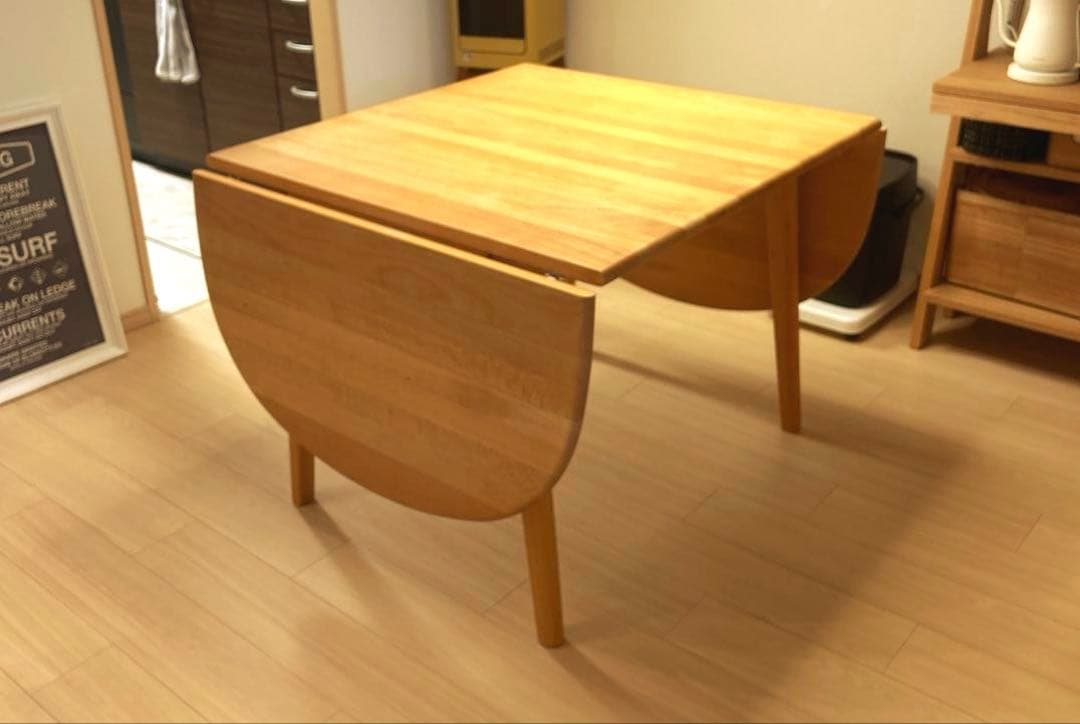 カールハンセン & サン 伸長式 ダイニングテーブル