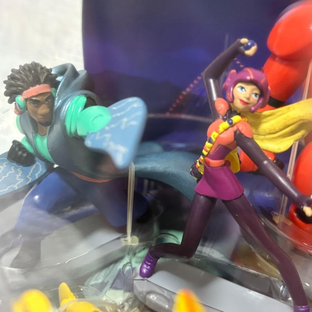 ベイマックス　フィギュア