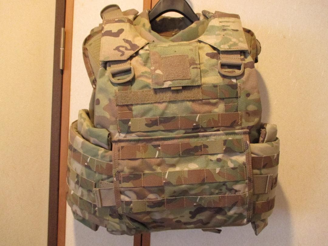 新品　米軍　レプリカ IOTV　防弾チョッキ　プレートキャリア　ボディアーマー 新品 米軍 レプリカ IOTV 防弾チョッキ プレートキャリア ボディ