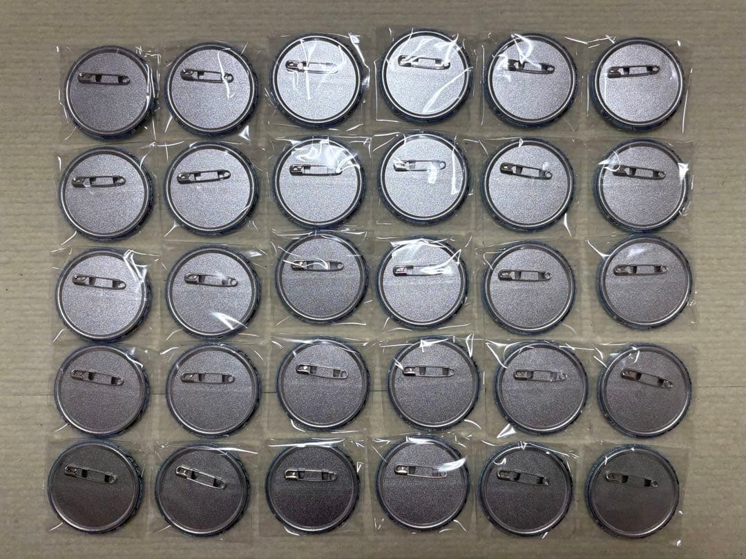 ばな　東京カラーソニック　カラソニ　霧島宙　缶バッジ　40点