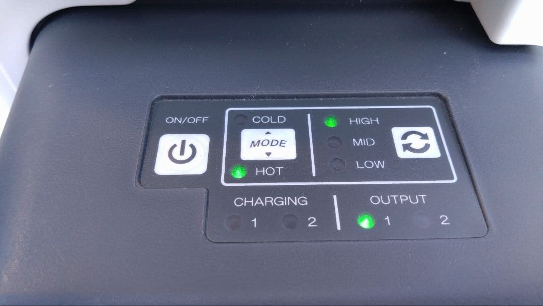 HiKOKI コードレス冷温庫 UL 18DA (XM)