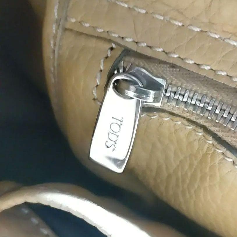 【良品】TOD'S　トッズ 　ハンドバッグ トートバッグ 保存袋付