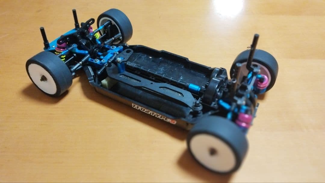 タミヤ　TT-02 S HSV-010ボディ付