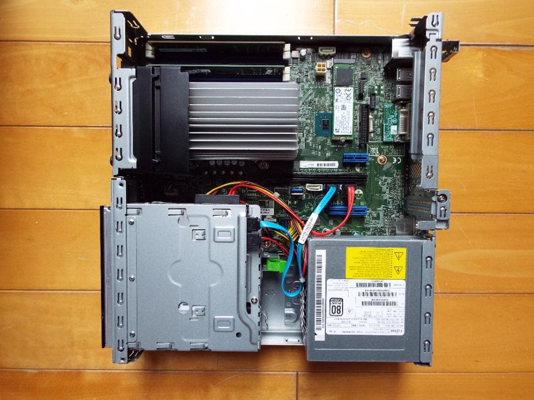 ☆富士通 ESPRIMO D7010/F Core i3 10100 (第10世代） メモリー 16GB