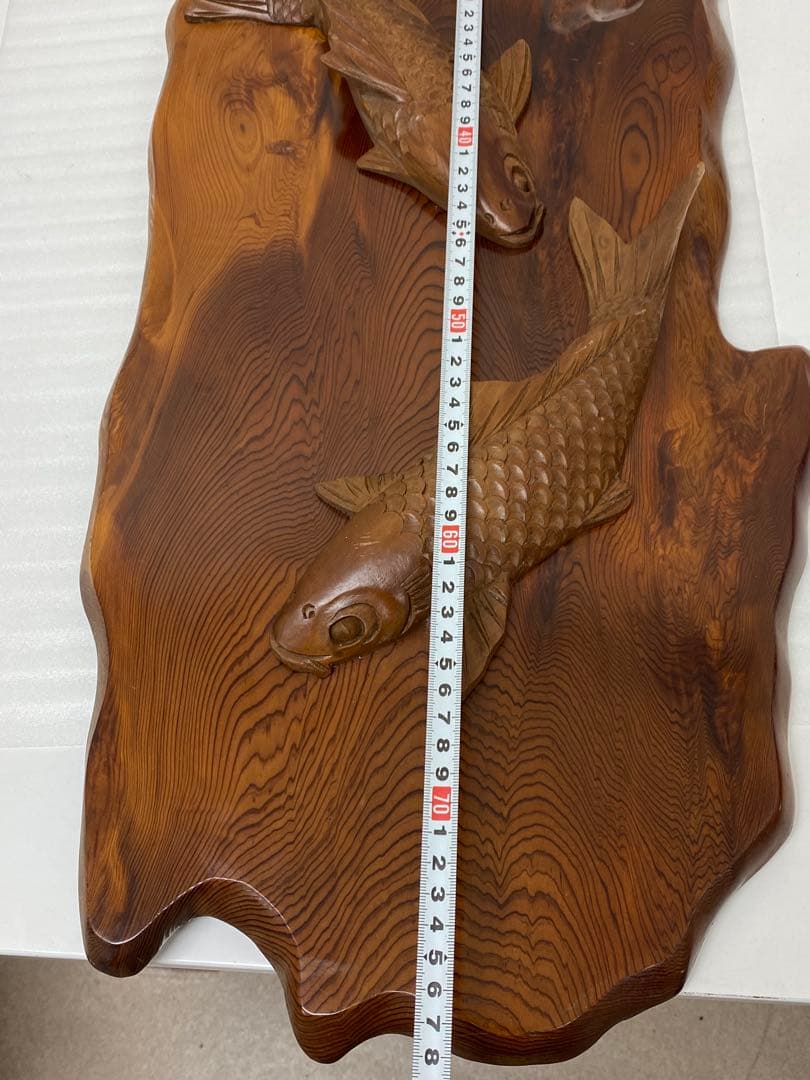 3-3292 屋久杉で作られた鯉の木彫りの工芸品・壁掛 - メルカリ
