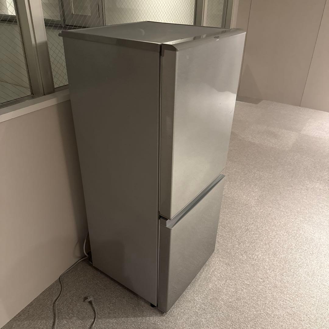 【送料無料】AQUA 2019年製 冷蔵庫 126L AQR-13H