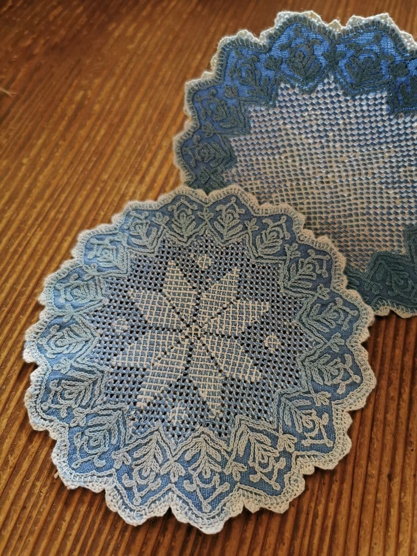 アンティークイタリア ブラットレース刺繍マット 森林の女神と鹿 狩り