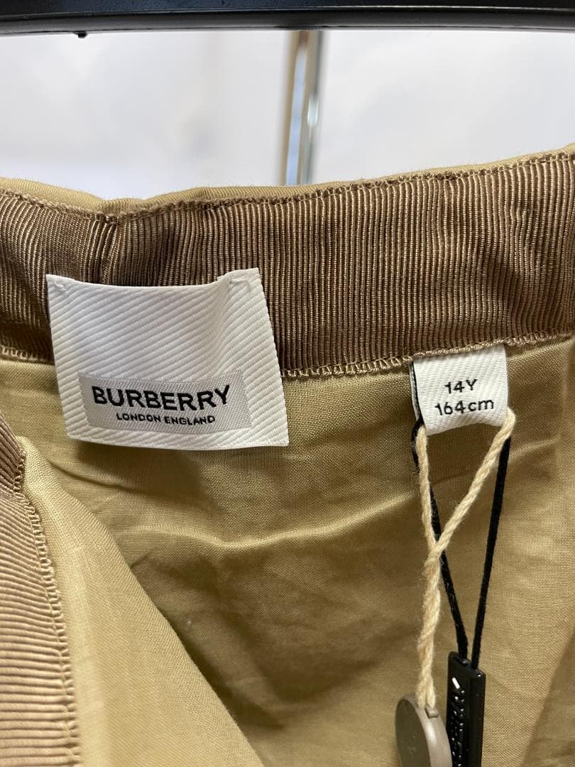 BURBERRY プリーツスカート ベージュ