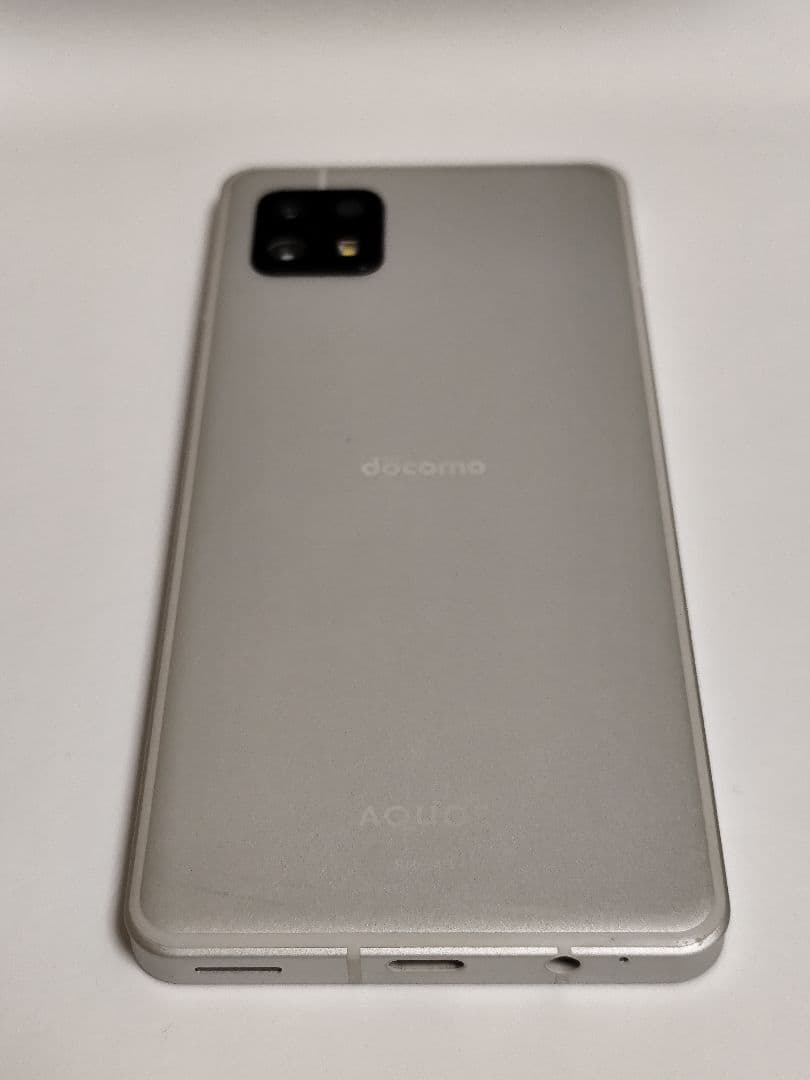 AQUOS SENSE6 SH-54B SIMフリー シルバー