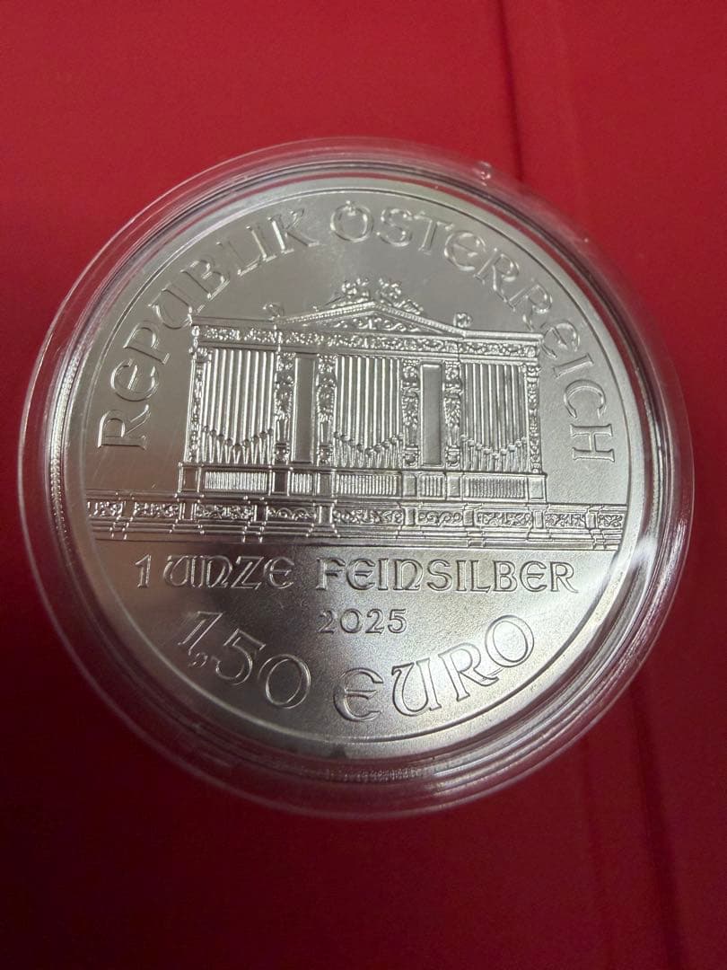 オーストリア ウィーン1オンス銀貨 2025年クリアケース付￼ - メルカリ