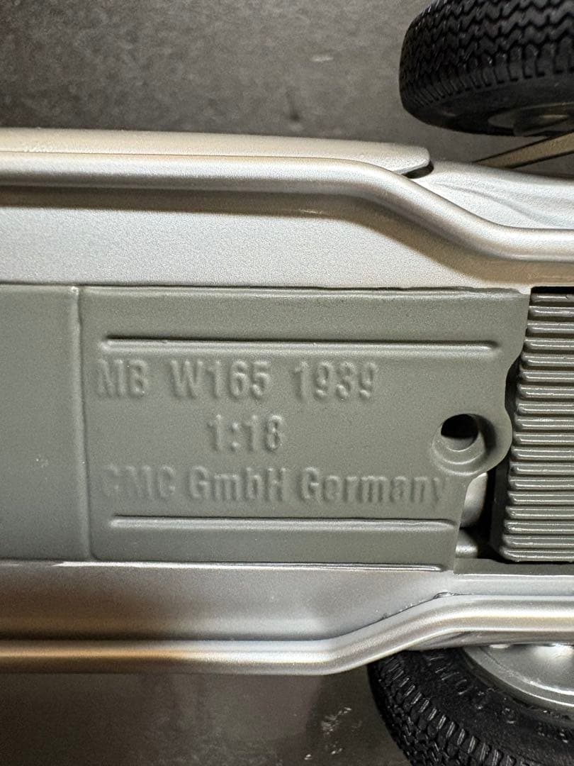 CMC 1/18 メルセデス・ベンツ W165 1939