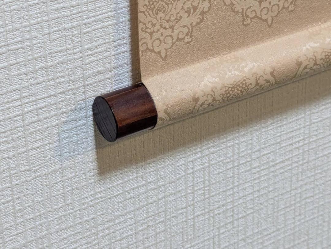 【真作】掛軸　四季花　豪華絢爛な花咲く吉祥掛軸　花の宴　共箱入　T156