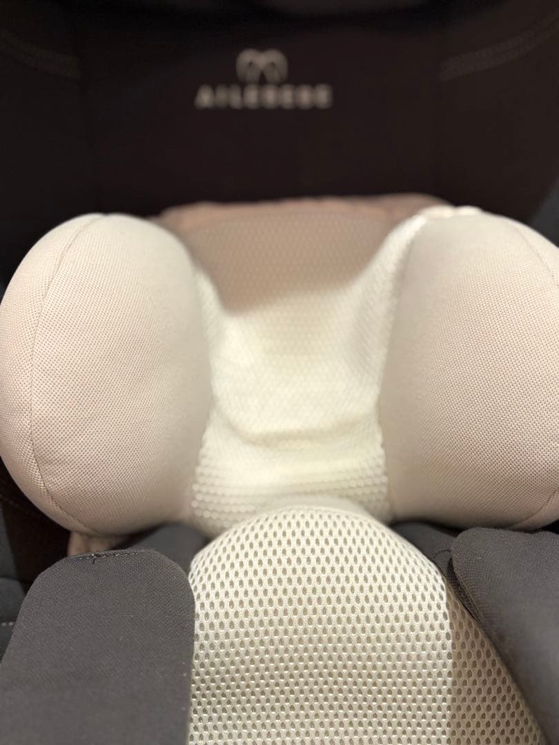 AILEBEBE クルット4i グランセ　チャイルドシート