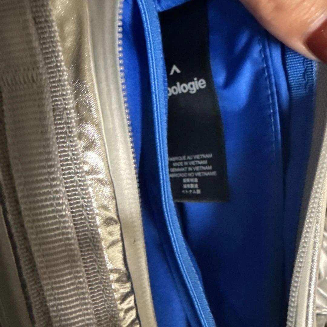 topologie トポロジー ボトルサコッシュ　バンジー シルバー