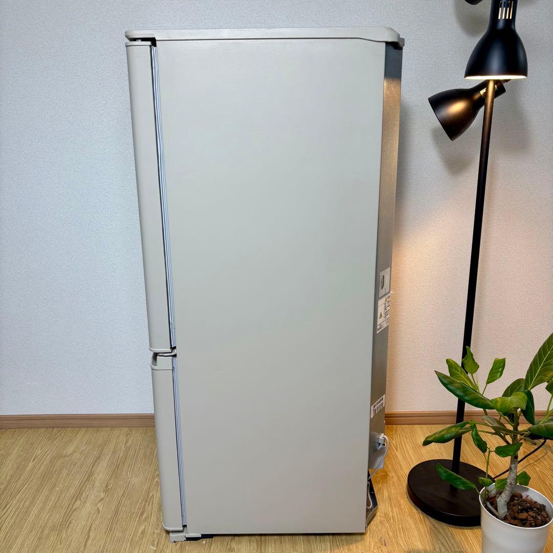 2023年 冷蔵庫 一人暮らし 単身用 小型 3ヶ月保証 送料無料 三菱 美品