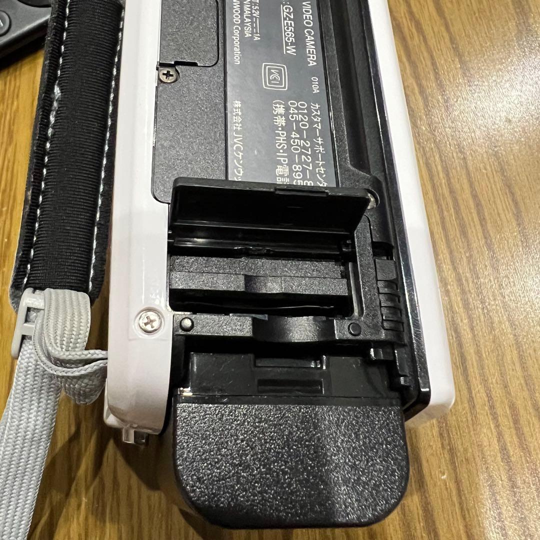 JVC Everio ビデオカメラ Full HD