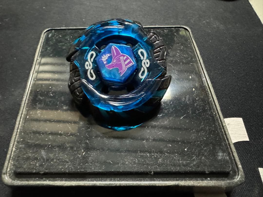 メタルファイトベイブレード マーキュリーアヌビウス メタルファイト