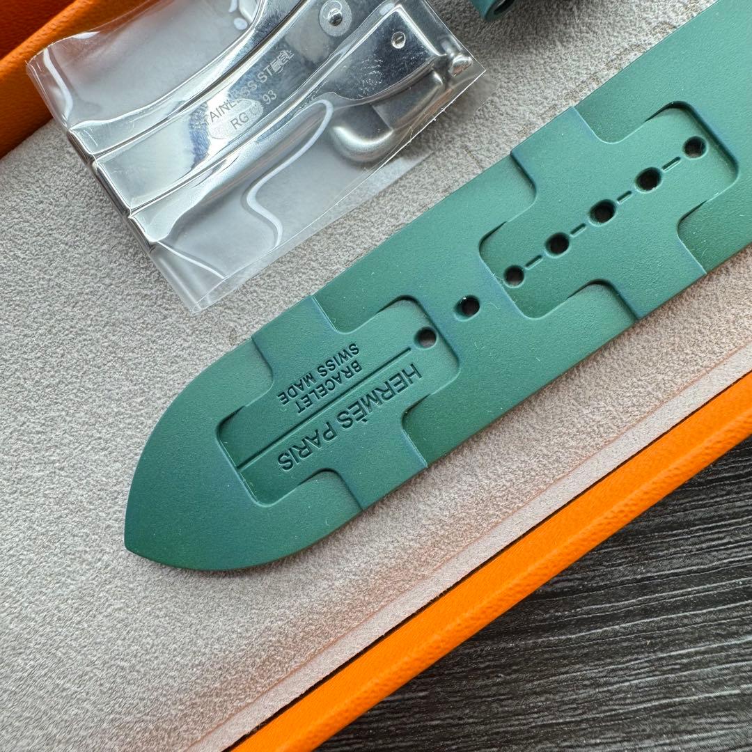 2842 Apple Watch エルメス　キリム　ヴェールモワイヤン　グリーン