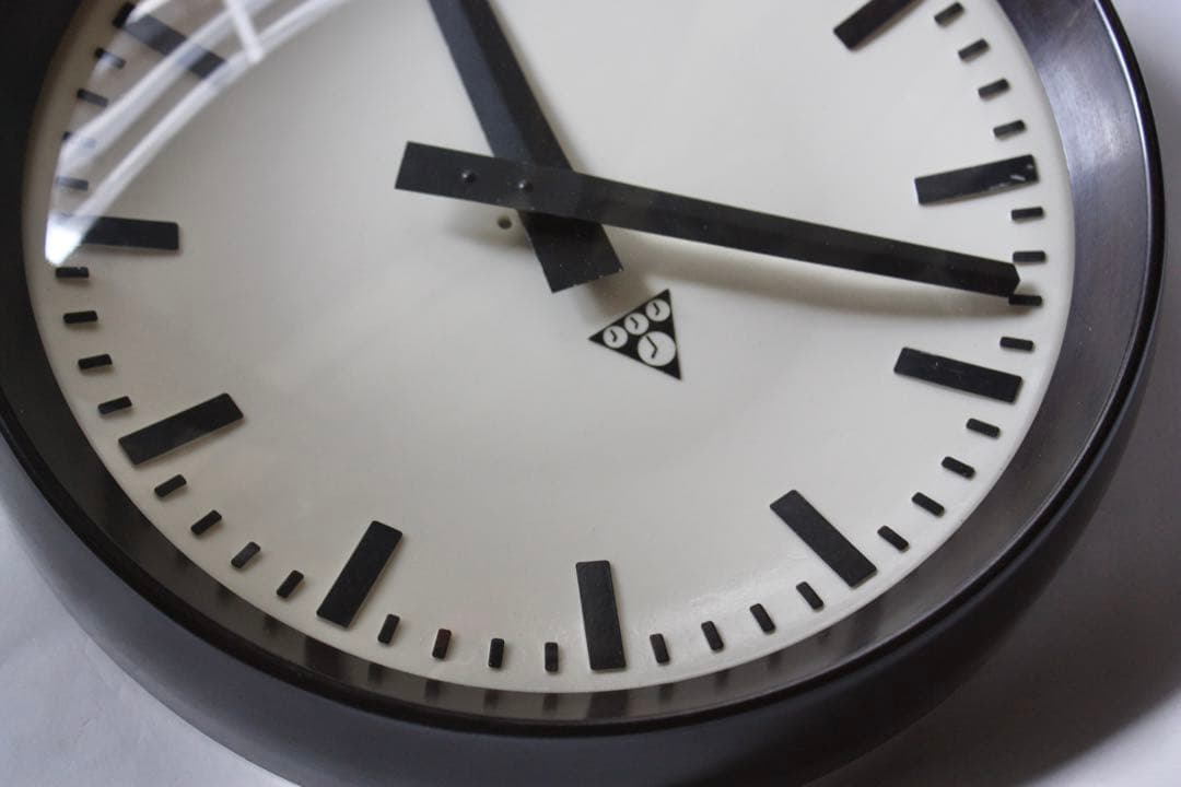 1. 超希少！Early60’S PRAGOTRON パラゴトロン 壁時計