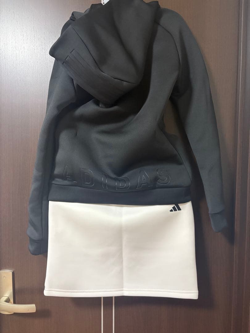 【新品】アディダス ゴルフ レディース ダンボールニット セットアップ