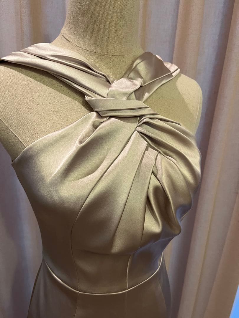 新品】Karen Millen シャンパンカラーのサテンドレス