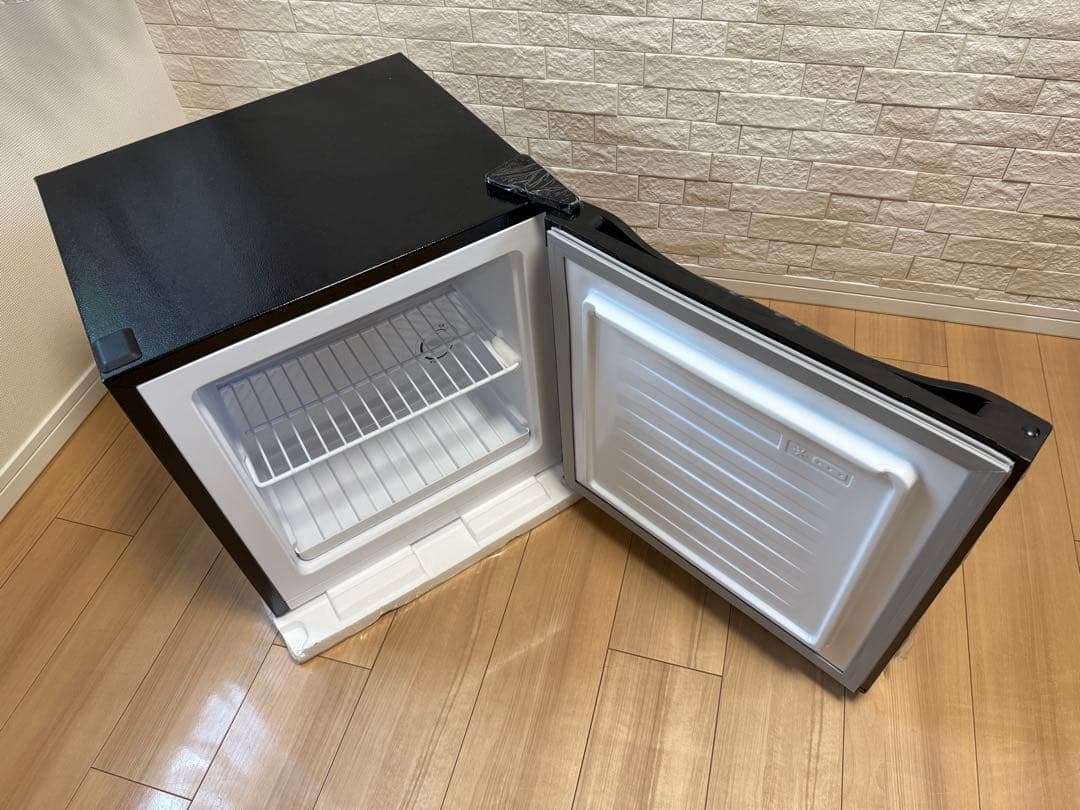 MAXZEN 冷凍庫　31l JR031ML01GM