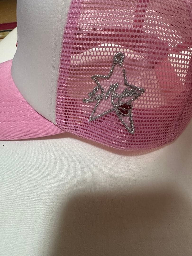 la ropa メッシュキャップ 白ピンク LAロゴ