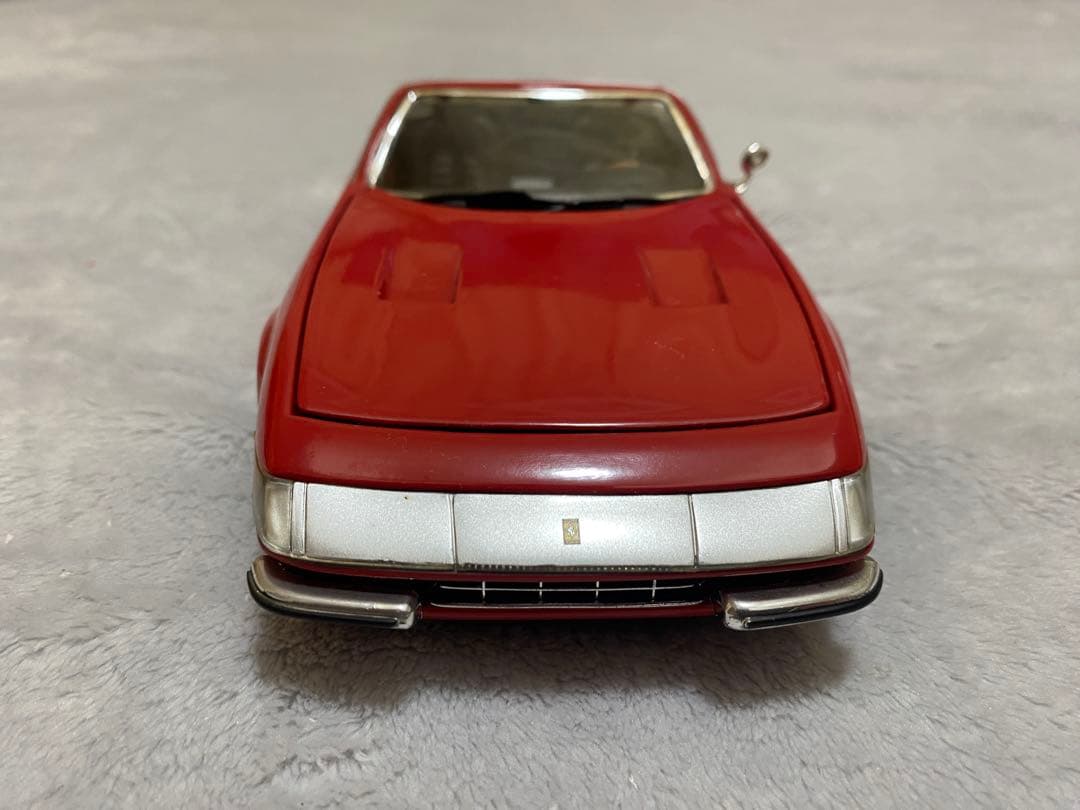 ミニカー HOTWHEELS Ferrari 365 GTS/4 1/18
