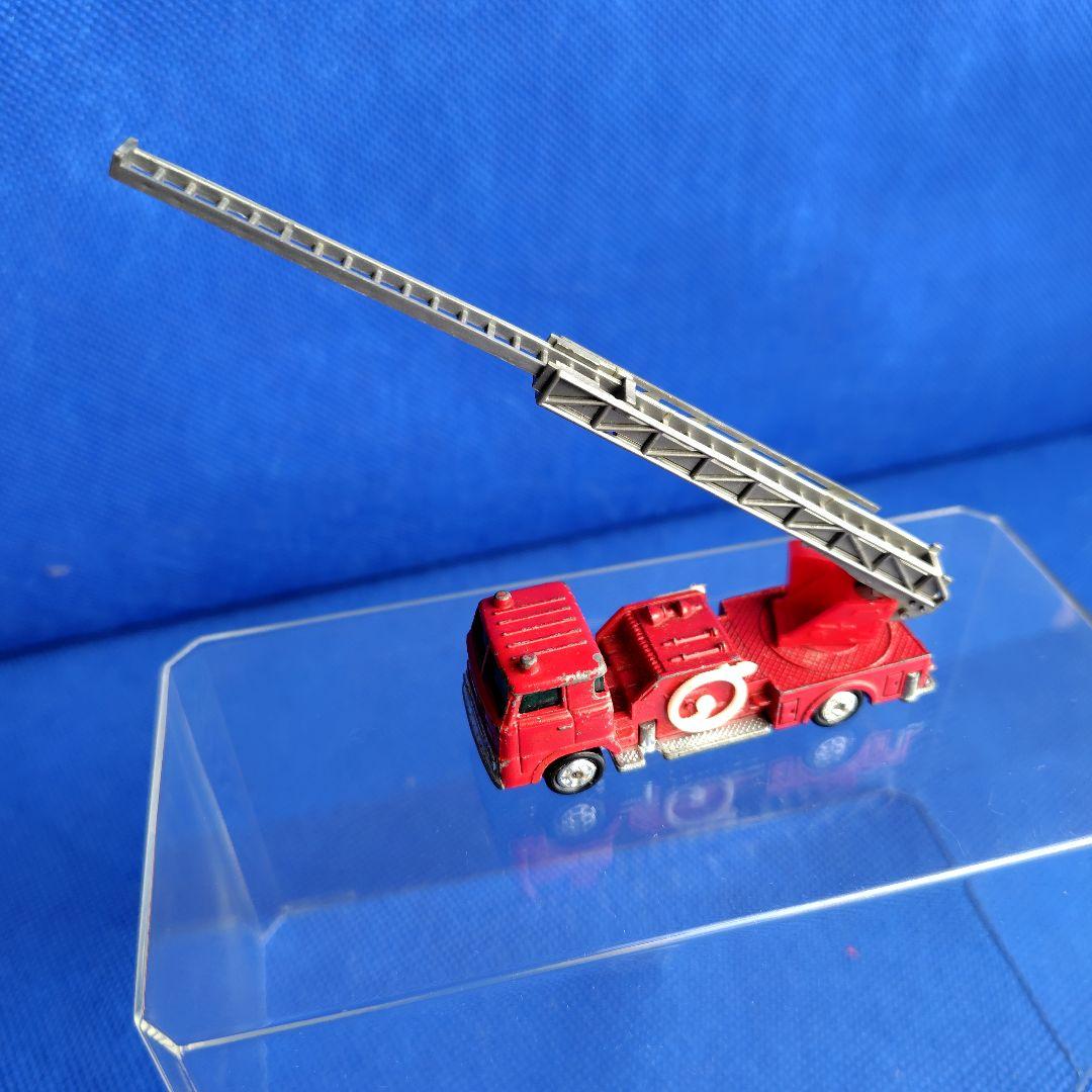 トミカ　日野消防自動車　tomica 昭和レトロ