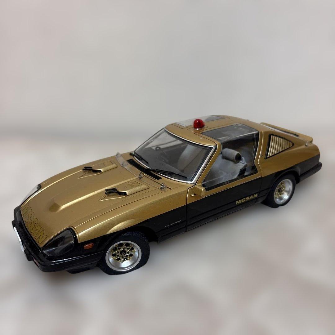 オートアート 1/18 日産 フェアレディ 280Z 西部警察 スーパーZ