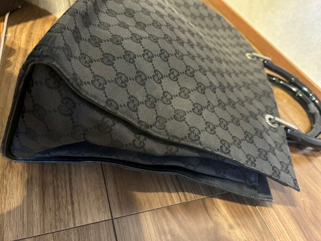 GUCCI バンブーハンドル ハンドバッグ ブラック