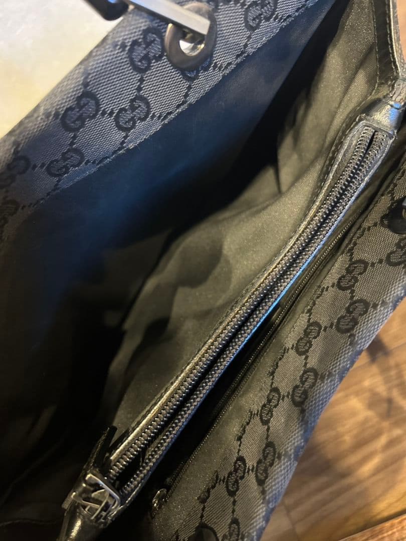 GUCCI バンブーハンドル ハンドバッグ ブラック