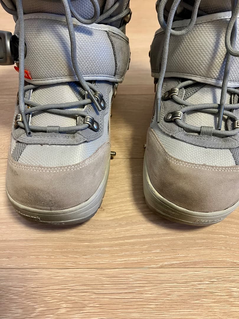 kiss mark スノーボードブーツ グレー