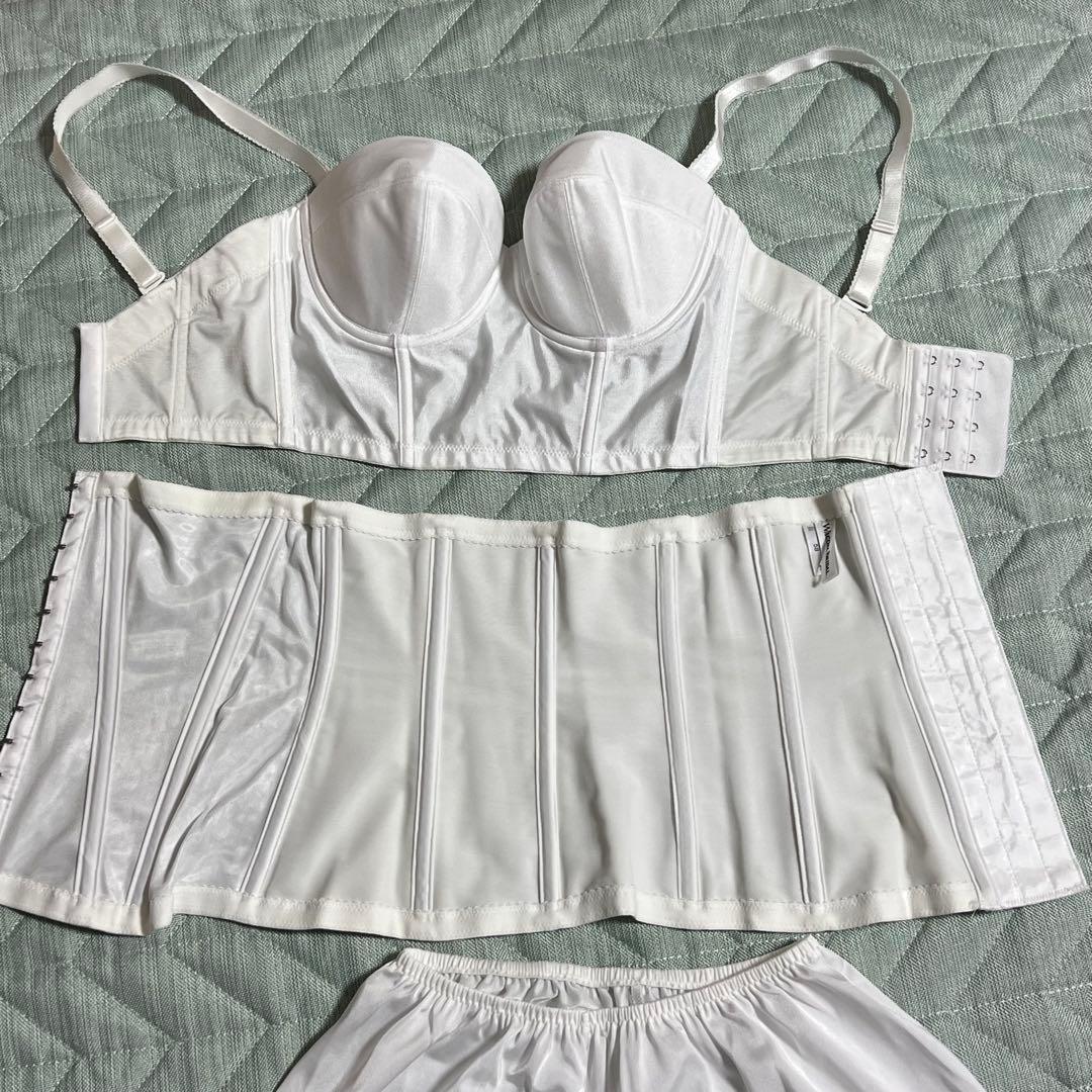 新品未使用　ワコールブライダルインナー E65 3点セット