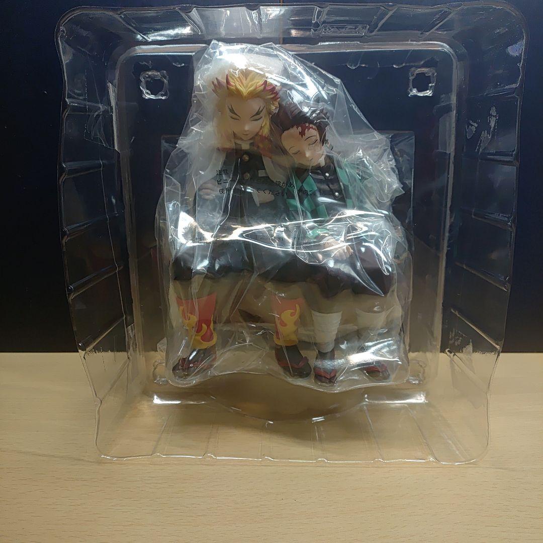 鬼滅の刃　一番くじ　繋いだ軌跡 ラストワン賞　フィギュア