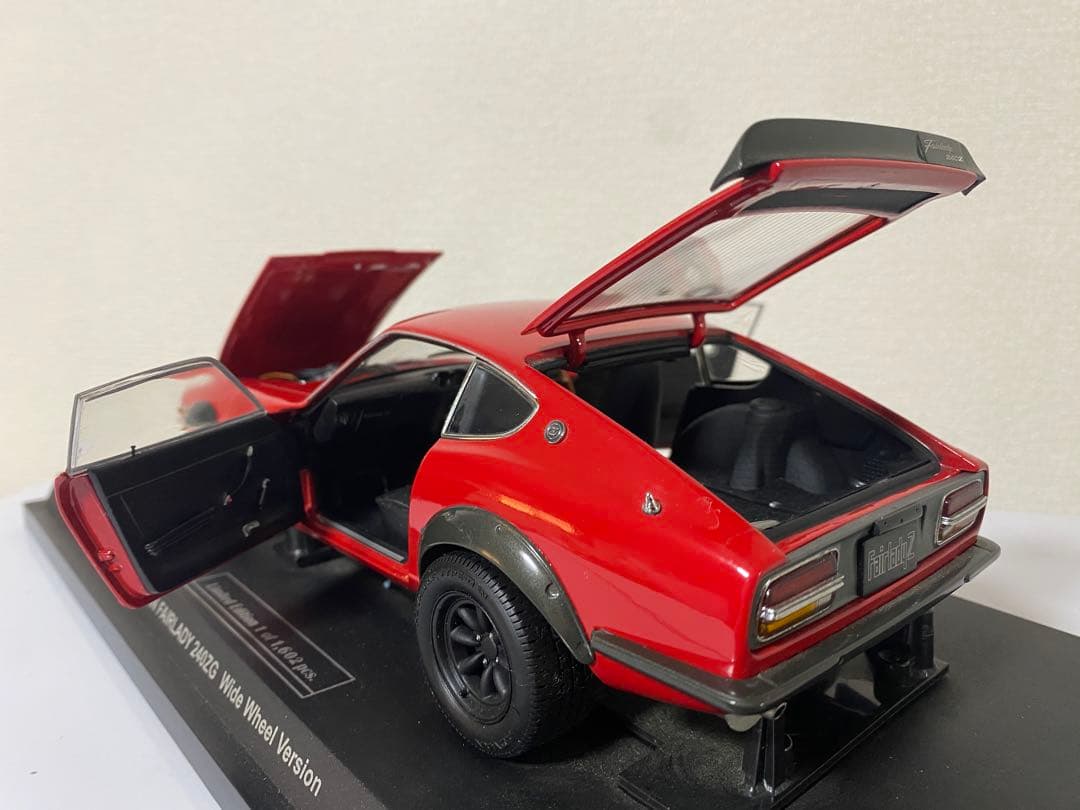 1/18 京商　日産　フェアレディ240ZG ワイドホイールバージョン　ミニカー