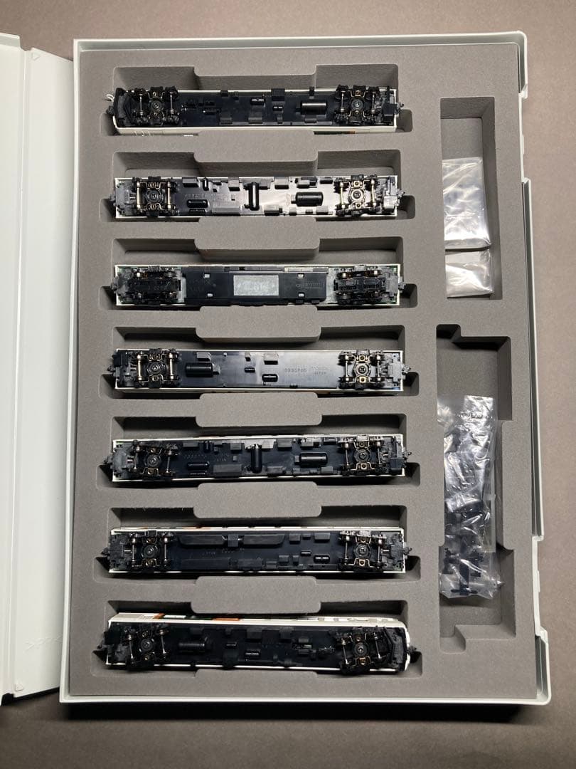 えんちゃん 室内灯付 185系200番台 新塗装 TOMIX 98398