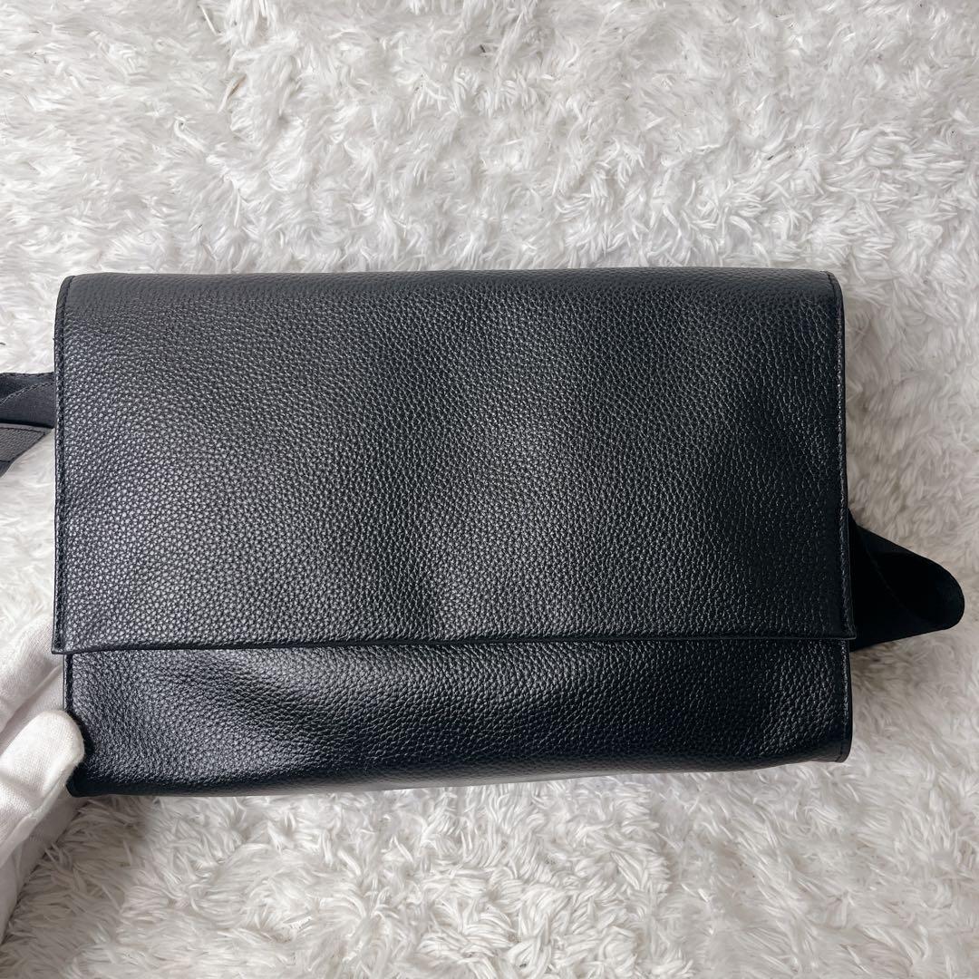 美品 イアパピヨネ ワイドテープ レザー ショルダーバッグ 本革 ブラック