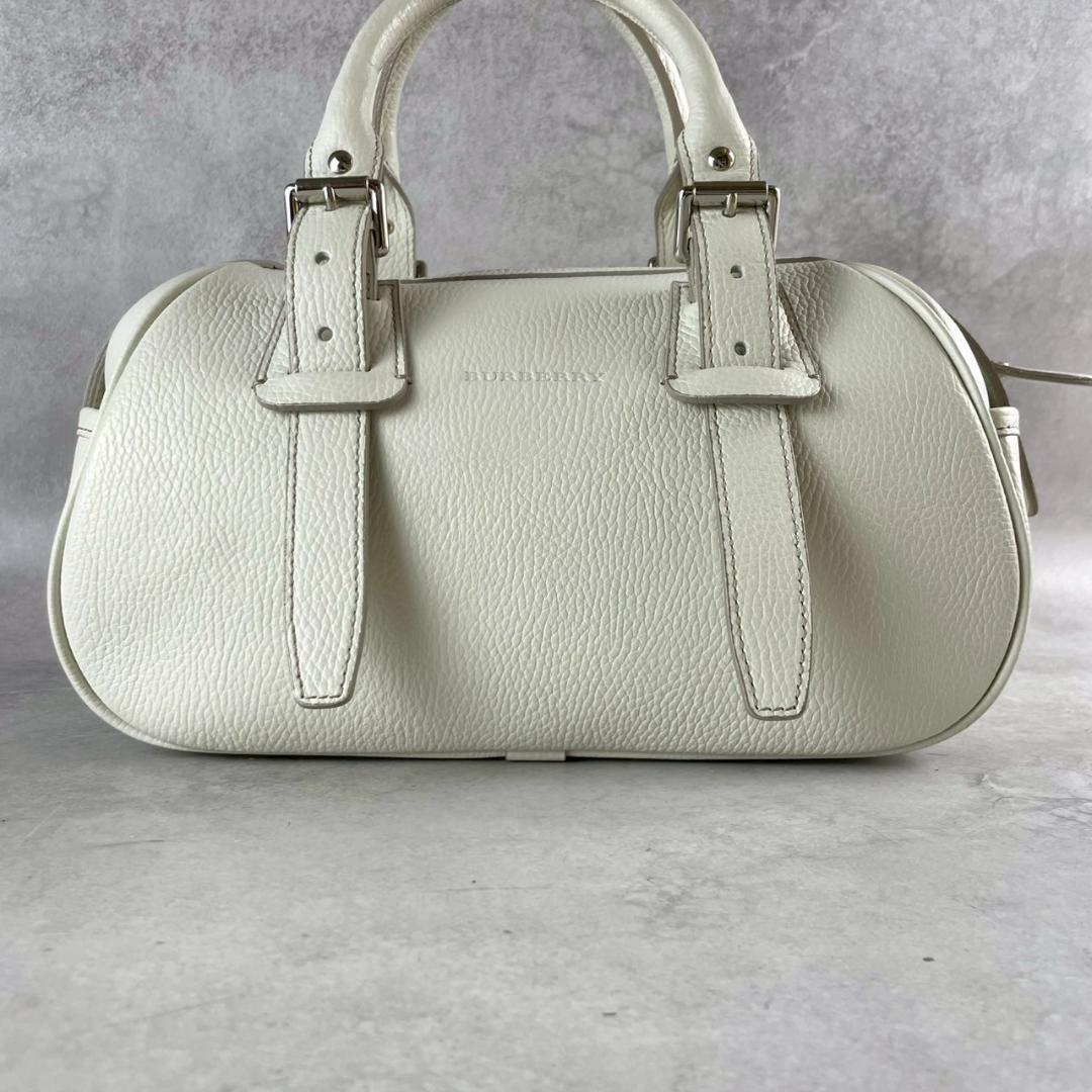 極美品✨ BURBERRY バーバリー ノバチェック レザー ハンドバッグ 白