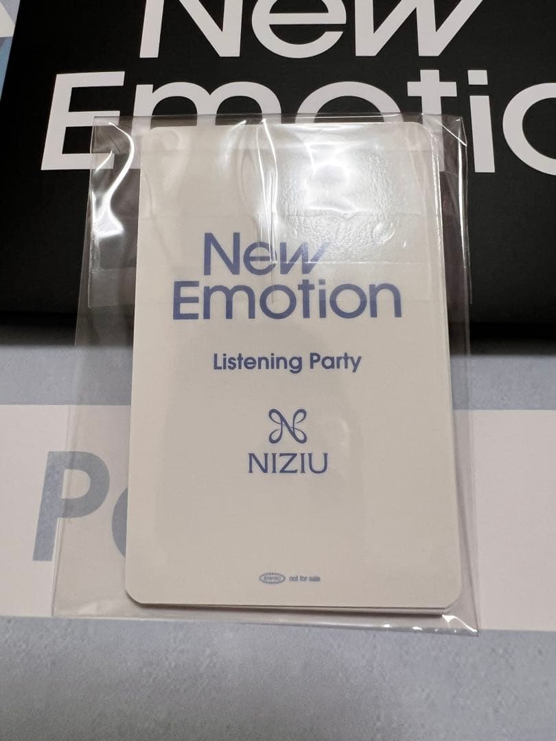NiziU ♡emotion リスニングパーティー　トレカ　セット　新品未開封