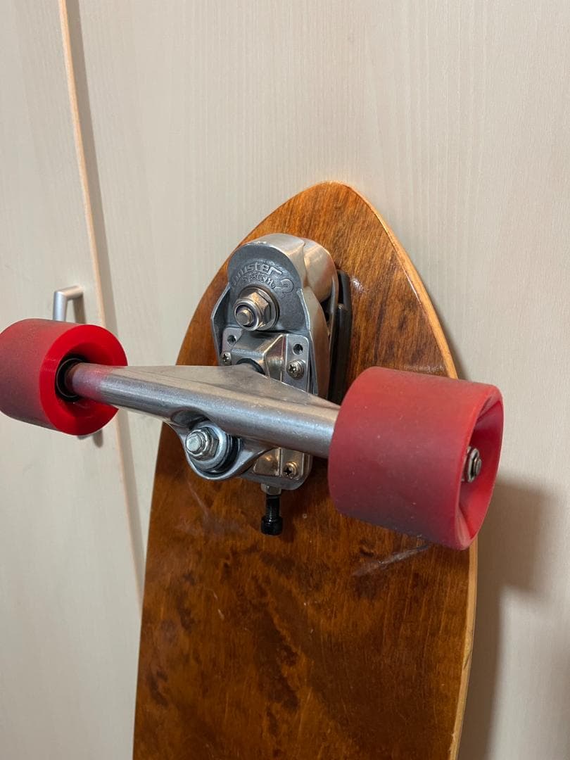 GRAVITYスラスター2搭載 ロングサーフスケート92cm REKON製