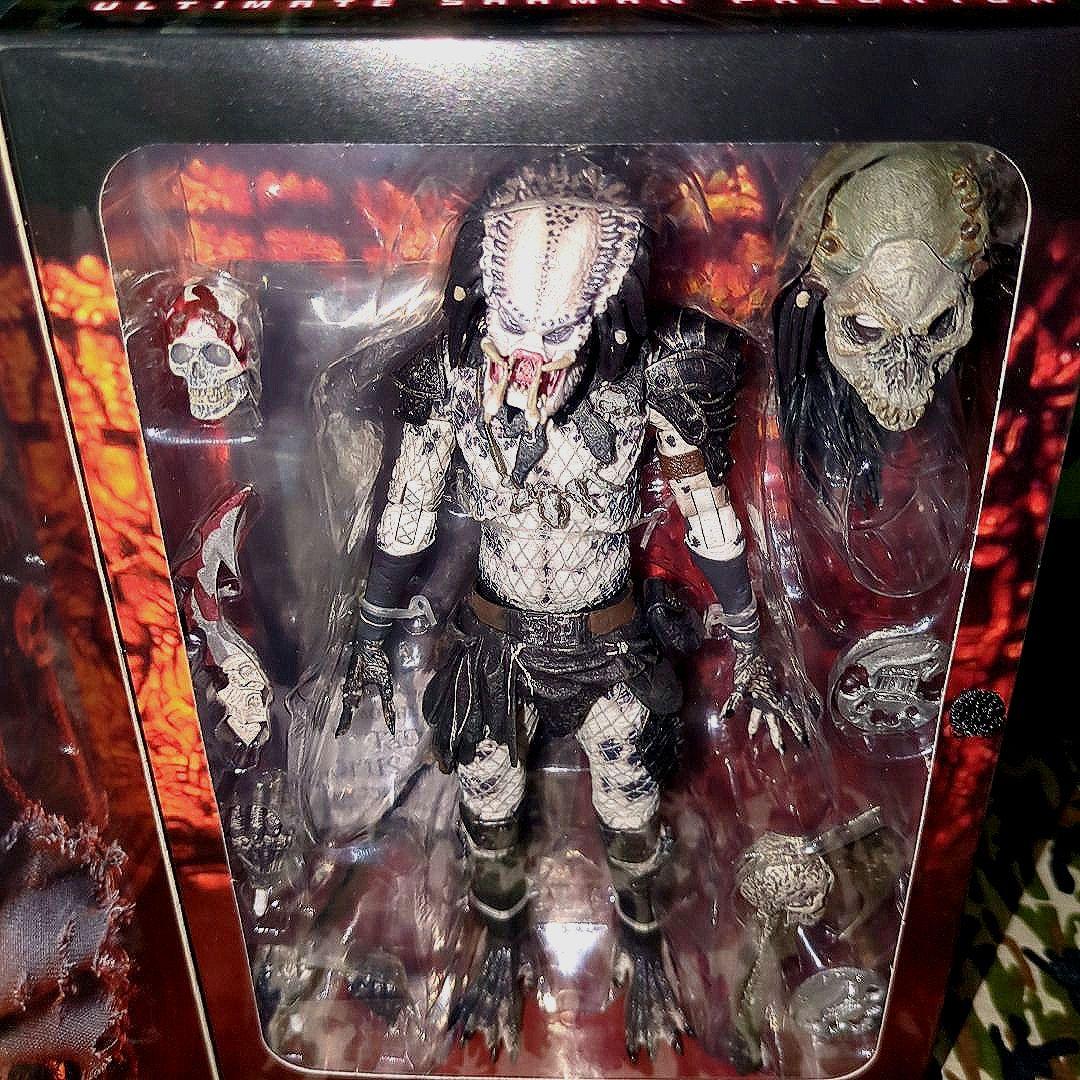 NECA／アルティメット•シャーマンプレデター 30周年記念モデル【未開封品】