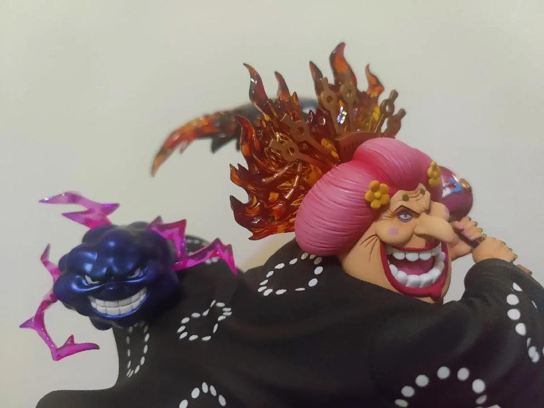 ワンピース ビッグ・マム リンリン フィギュア ガレージキット LX