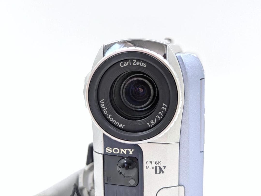 miniDVのダビングに！ SONY ビデオカメラ DCR-PC105